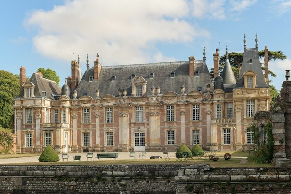 Découvrez des châteaux et manoirs de luxe en vente