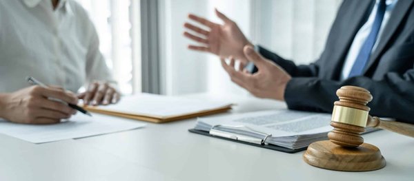 Services juridiques essentiels chez les notaires à Saint-Cyr-sur-Mer